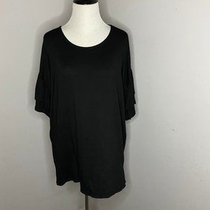 NWT Agnes & Dora Black Frill Sleeve Top